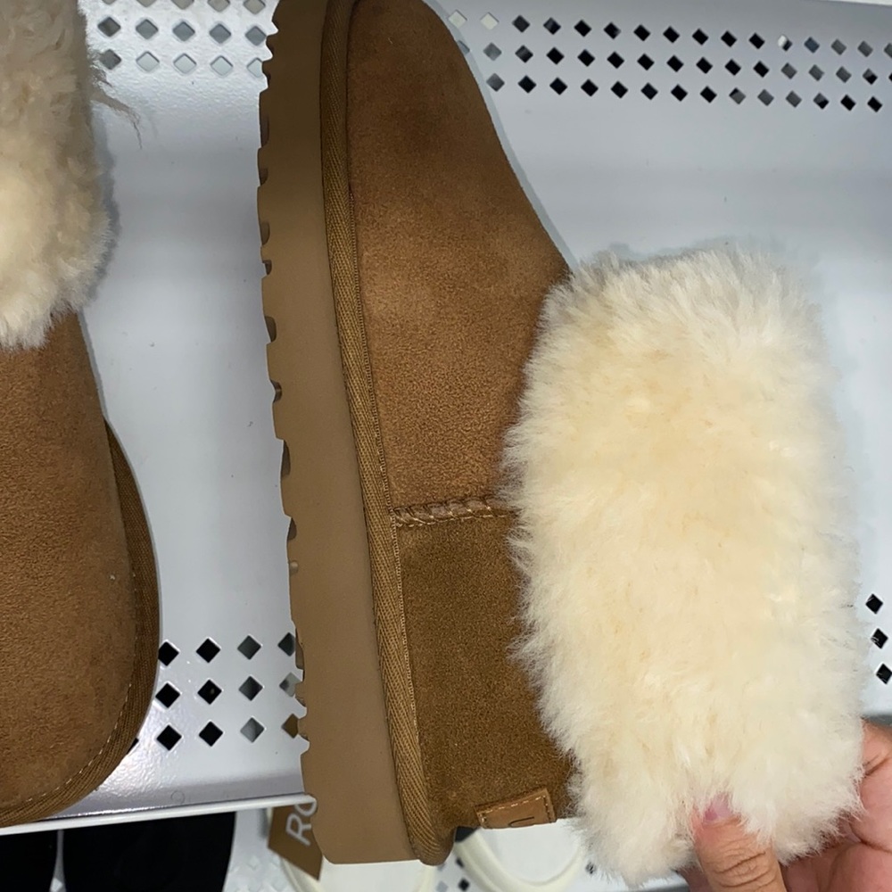 UGG SHOES